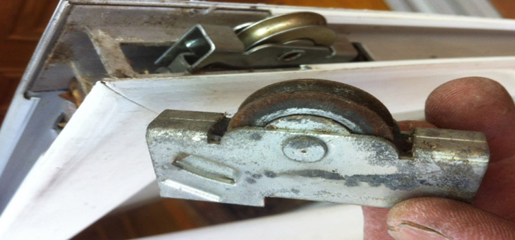 screen door roller repair in Carlsbad